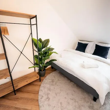 Apartment 6br Castle V!ews A/c Luxury Dolce