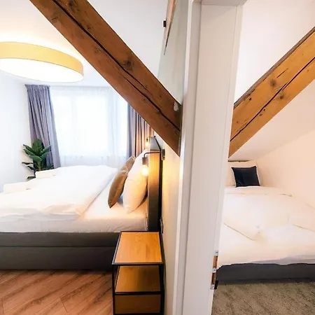 6br Castle V!ews A/c Luxury Dolce Apartment